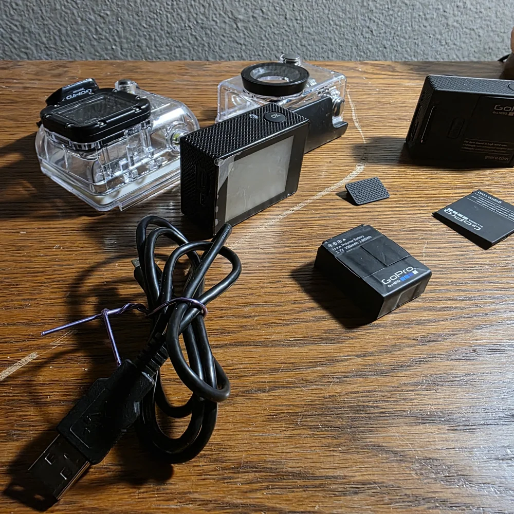 GoPro Black Action Camera Set - Picture 5 of 8